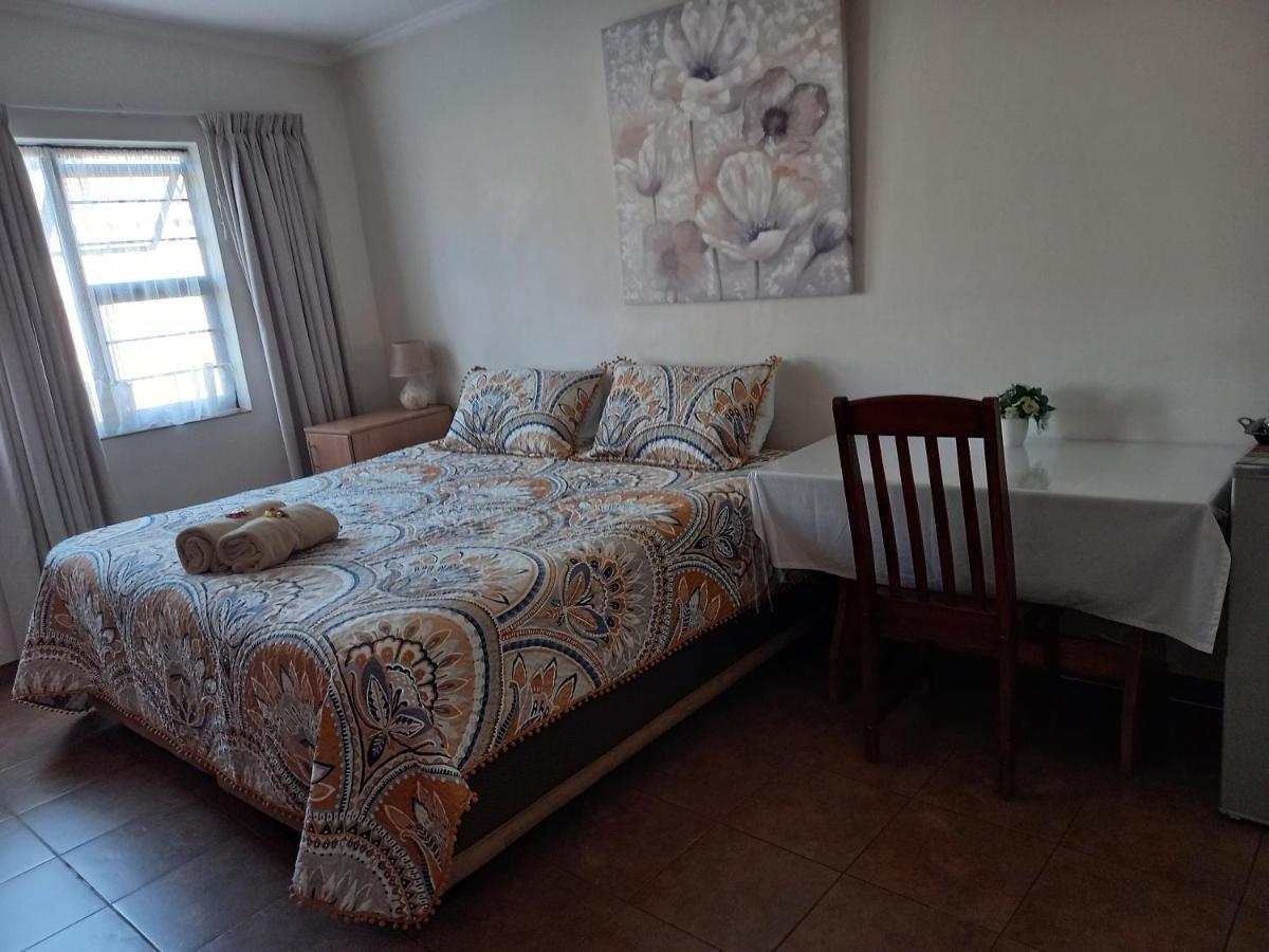ואנדרביג'לפארק White Rose Guest House מראה חיצוני תמונה