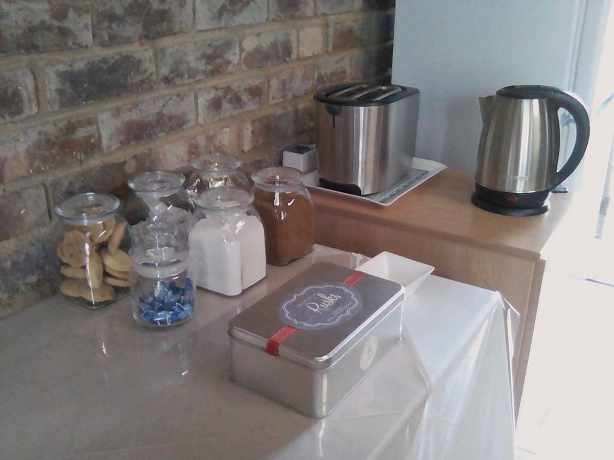ואנדרביג'לפארק White Rose Guest House מראה חיצוני תמונה